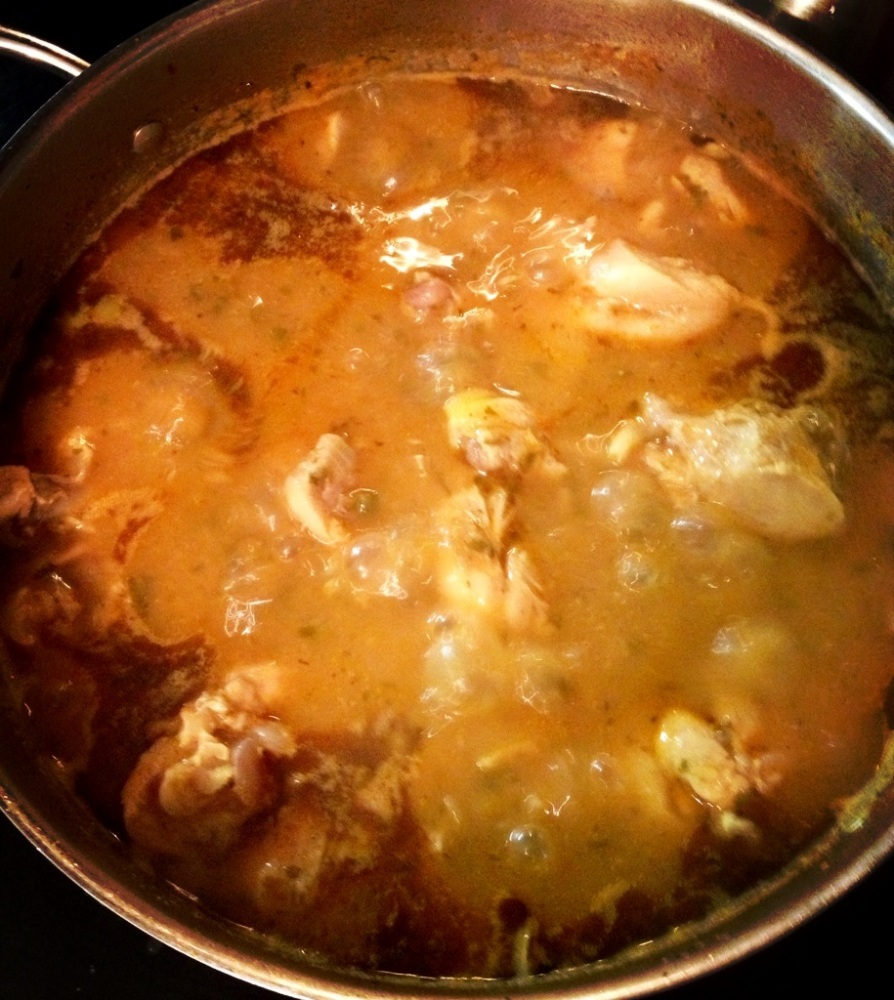 Pollo Guisado: Dominican Stewed Chicken (5/6)
